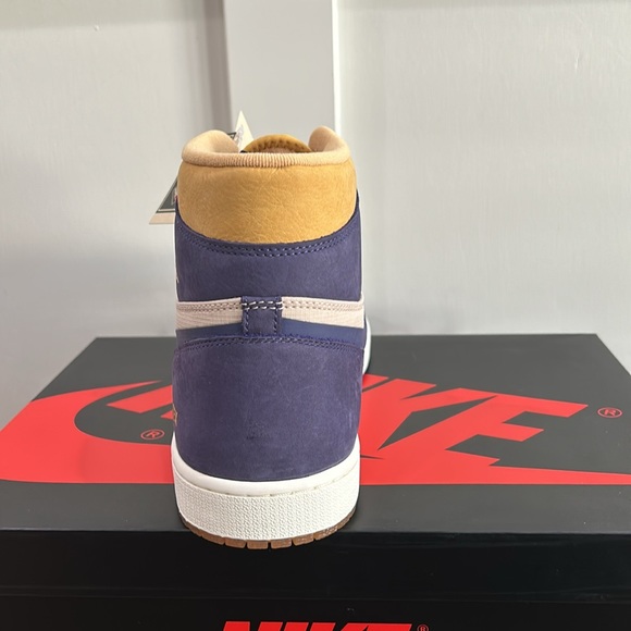 Air Jordan 1 High Element GORE-TEX 'Sky J Purple' - size US 15 - Picture 2 of 8